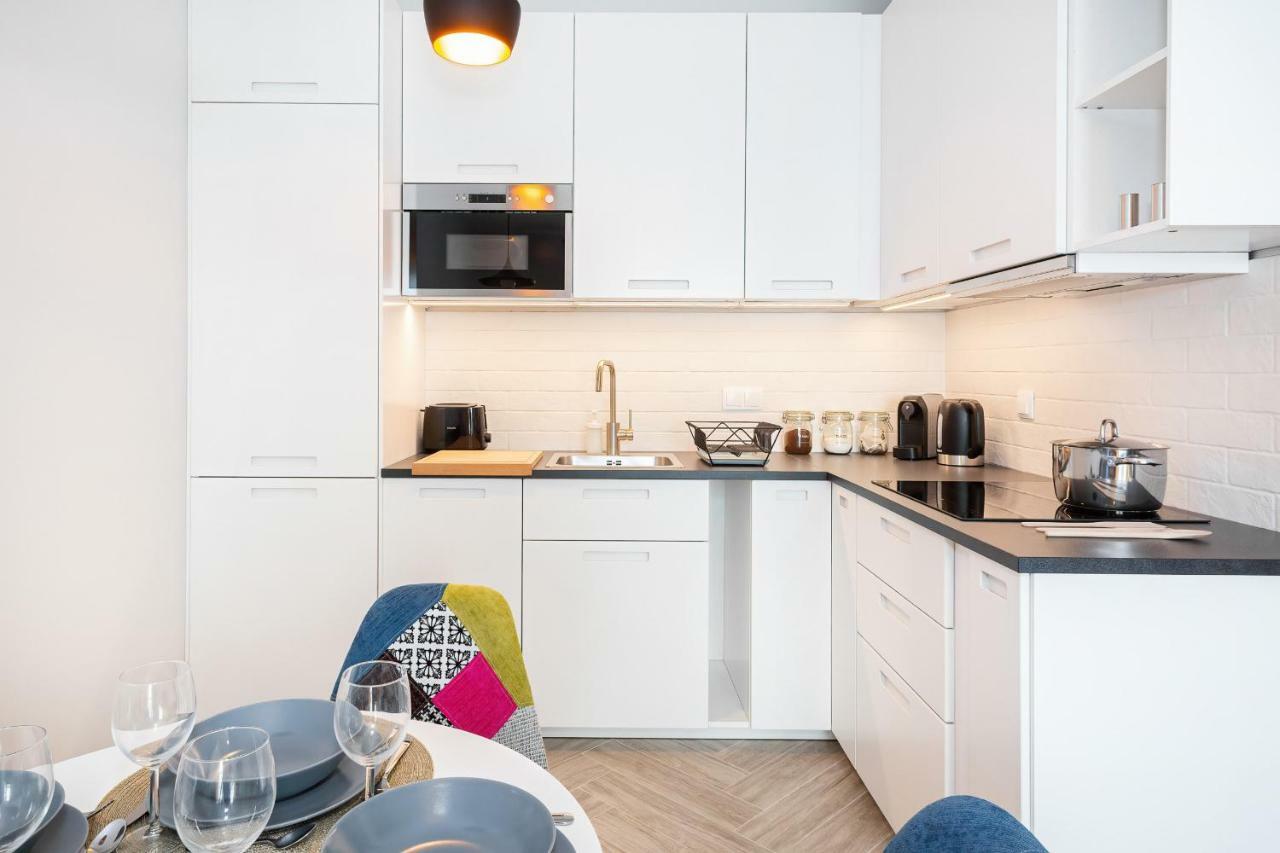 Apartments Rondo Wiatraczna By Noclegi Renters Βαρσοβία Εξωτερικό φωτογραφία